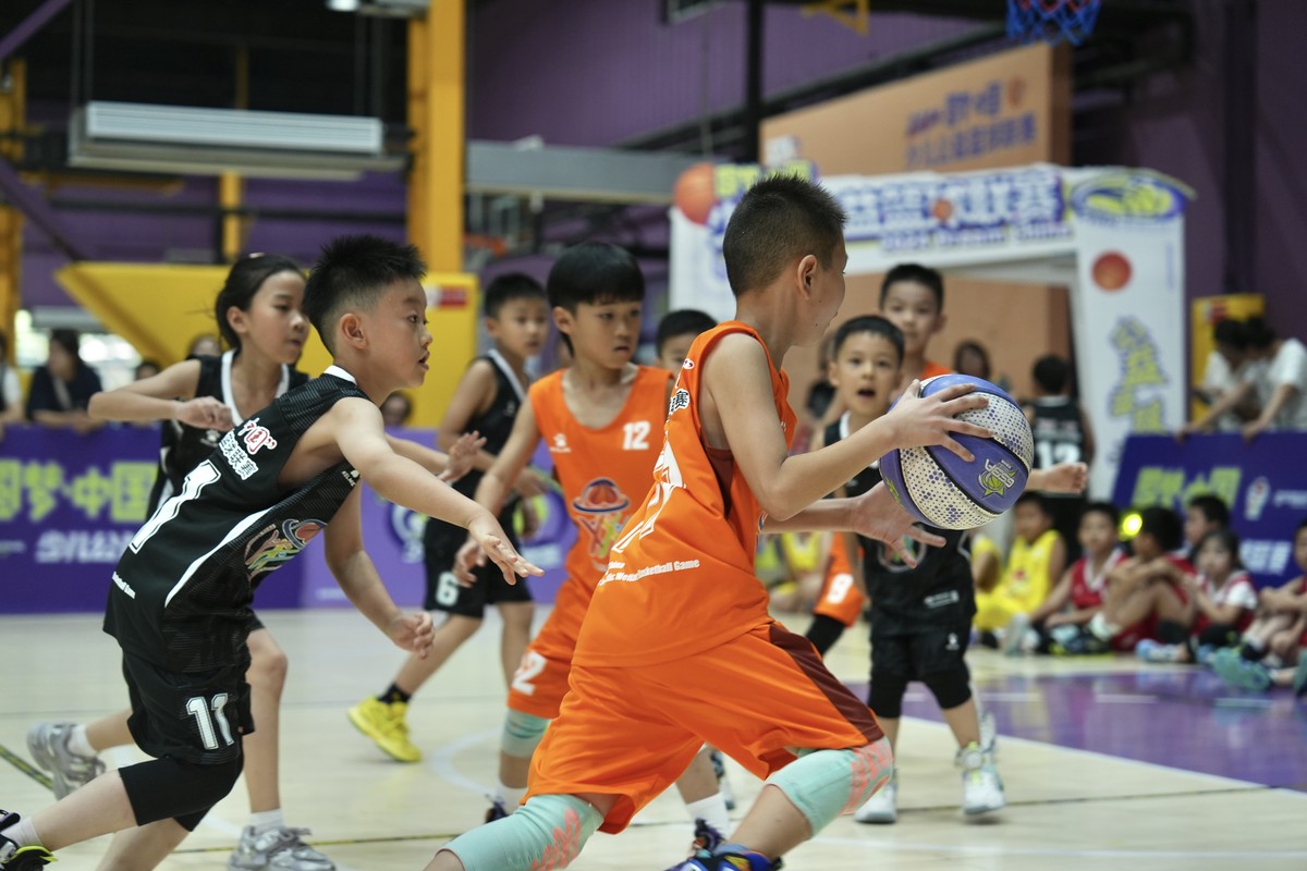 幼儿篮球训练内容与要求有哪些?_2